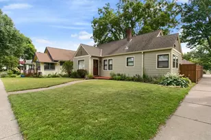 418 Brimhall St, Saint Paul, MN 55105 - Photo 1
