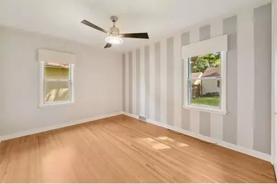 418 Brimhall Street, Saint Paul, MN 55105 - Photo 11