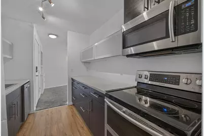 132 Demont Avenue E #232, Little Canada, MN 55117 - Photo 7