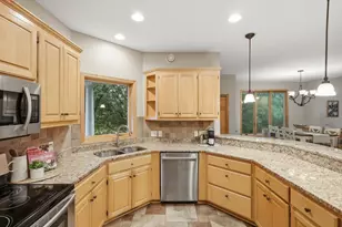 20584 Kearney Path, Lakeville, MN 55044 - Photo 7
