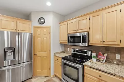 20584 Kearney Path, Lakeville, MN 55044 - Photo 5