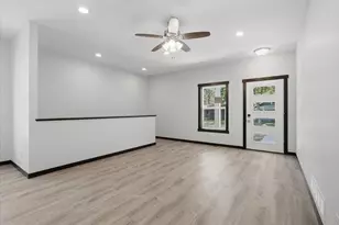 537 N Pearl St, River Falls, WI 54022 - Photo 9