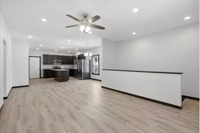 537 N Pearl Street, River Falls, WI 54022 - Photo 7