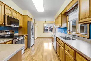 1421 Blue Flag Ct, Northfield, MN 55057 - Photo 5