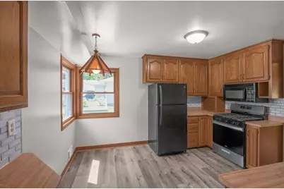 8807 Colfax Avenue S, Bloomington, MN 55420 - Photo 5