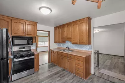 8807 Colfax Avenue S, Bloomington, MN 55420 - Photo 3
