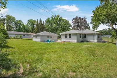 8807 Colfax Avenue S, Bloomington, MN 55420 - Photo 25