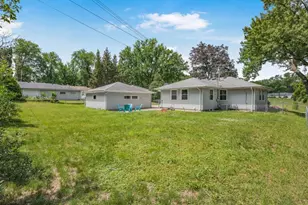 8807 Colfax Ave S, Bloomington, MN 55420 - Photo 25