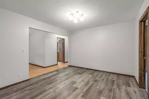 8807 Colfax Ave S, Bloomington, MN 55420 - Photo 7