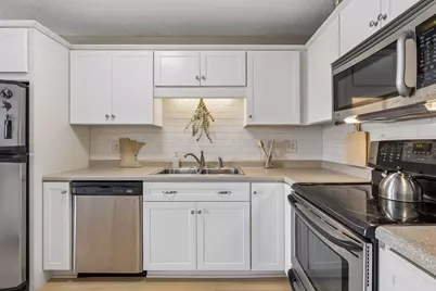 7401 W 101st Street #320, Bloomington, MN 55438 - Photo 7