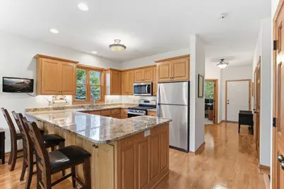 2734 Lindsey Court, New Brighton, MN 55112 - Photo 5