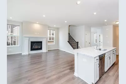 2217 Gateway Hill Road, North Saint Paul, MN 55109 - Photo 7