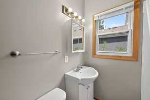 3023 Dupont Ave N, Minneapolis, MN 55411 - Photo 15