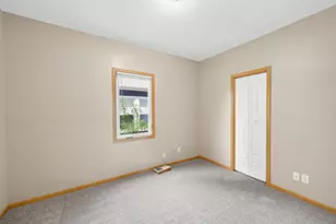 3023 Dupont Ave N, Minneapolis, MN 55411 - Photo 11