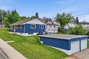 1007 Grant Ave, Eveleth, MN 55734 - Photo 1