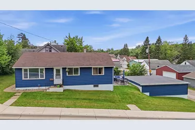 1007 Grant Avenue, Eveleth, MN 55734 - Photo 5
