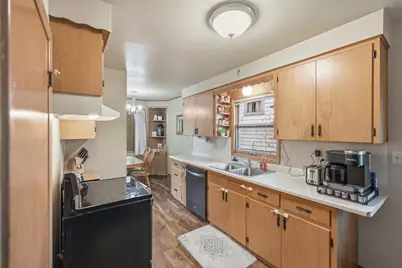 1007 Grant Avenue, Eveleth, MN 55734 - Photo 17