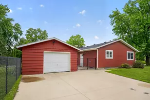 403 3rd Ave NE, Byron, MN 55920 - Photo 3