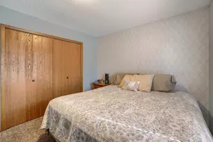 7608 Maplebrook Pkwy N, Brooklyn Park, MN 55445 - Photo 23