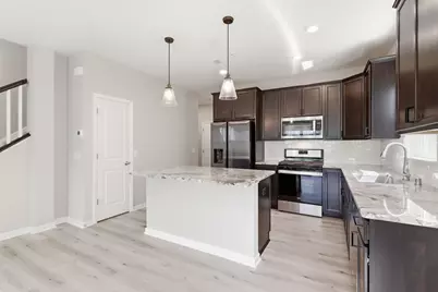 304 Rum River Way, Anoka, MN 55303 - Photo 5
