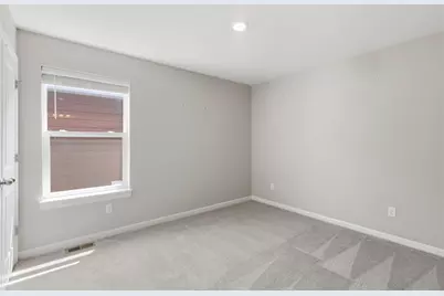 304 Rum River Way, Anoka, MN 55303 - Photo 13