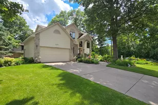 11302 Toledo Ave, Champlin, MN 55316 - Photo 5