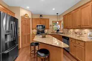 11302 Toledo Ave, Champlin, MN 55316 - Photo 15