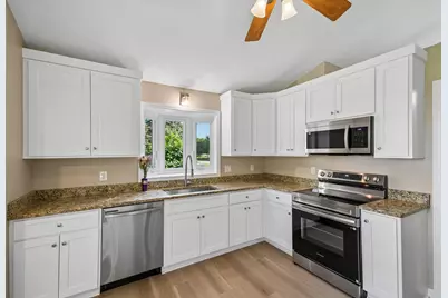 19290 Euclid Court, Farmington, MN 55024 - Photo 3