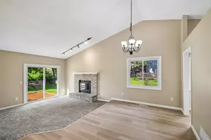 19290 Euclid Ct, Farmington, MN 55024 - Photo 9