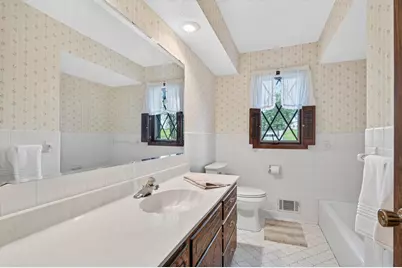 1589 Crest Drive, Chaska, MN 55318 - Photo 23