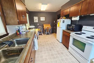 116 N 1st St, Milan, MN 56262 - Photo 5