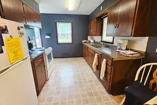 116 N 1st St, Milan, MN 56262 - Photo 5