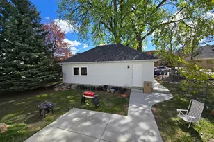 2215 Pleasant Ave, Minneapolis, MN 55404 - Photo 3