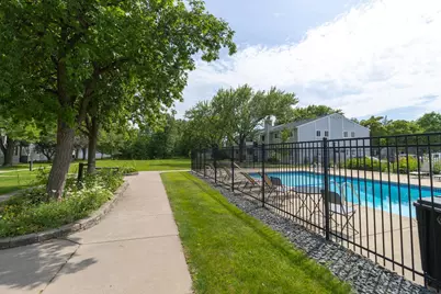 1740 Pleasant Street #B, Lauderdale, MN 55113 - Photo 33
