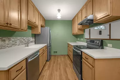 1740 Pleasant Street #B, Lauderdale, MN 55113 - Photo 9