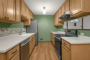 1740 Pleasant St, Lauderdale, MN 55113 - Photo 9