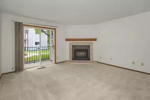 1740 Pleasant St, Lauderdale, MN 55113 - Photo 7