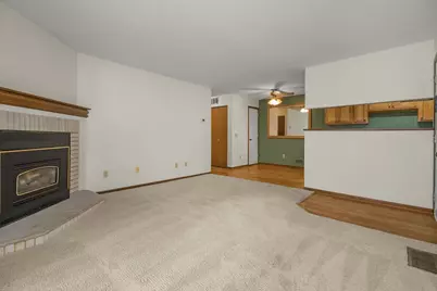 1740 Pleasant Street #B, Lauderdale, MN 55113 - Photo 5