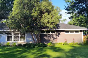 3410 Meadow Ln, Minnetonka, MN 55345 - Photo 11