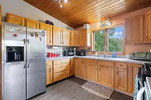 6381 S Allen Rd, Foxboro, WI 54836 - Photo 5