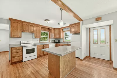 3010 55th Avenue NE, Rochester, MN 55906 - Photo 5