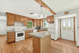 3010 55th Ave NE, Rochester, MN 55906 - Photo 5