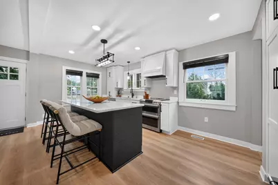 5301 Ewing Avenue S, Minneapolis, MN 55410 - Photo 11