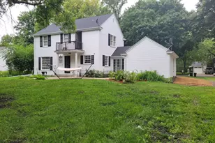 905 Carver St N, Winthrop, MN 55396 - Photo 21