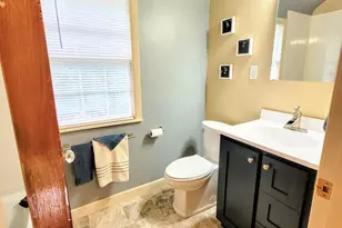 905 Carver St N, Winthrop, MN 55396 - Photo 23