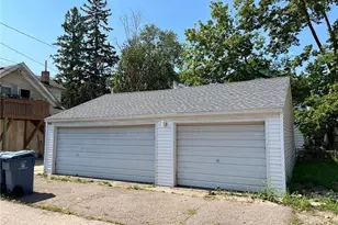 2223 Pleasant Ave, Minneapolis, MN 55404 - Photo 5