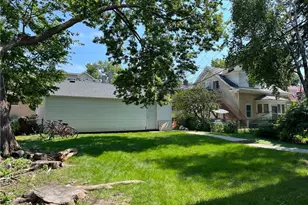 2223 Pleasant Ave, Minneapolis, MN 55404 - Photo 3