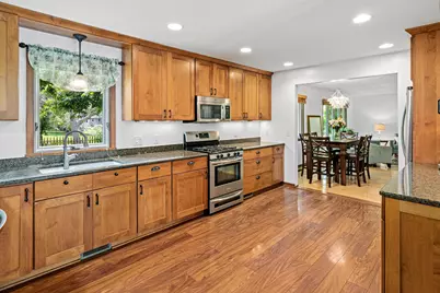 2436 Standridge Avenue, Maplewood, MN 55109 - Photo 3
