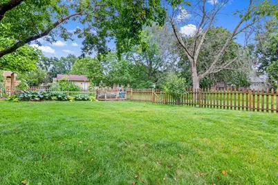 2436 Standridge Avenue, Maplewood, MN 55109 - Photo 35
