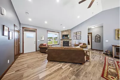 911 67th Avenue, Hudson, WI 54016 - Photo 13